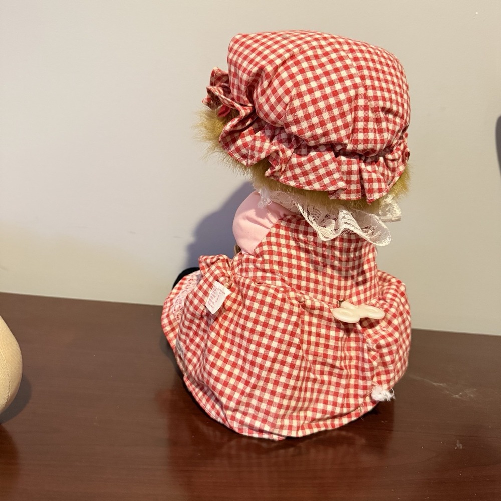 Renaissance‎ Group International Lil' Musical Annie Wind Up Doll Amazing Grace - Picture 4 of 8